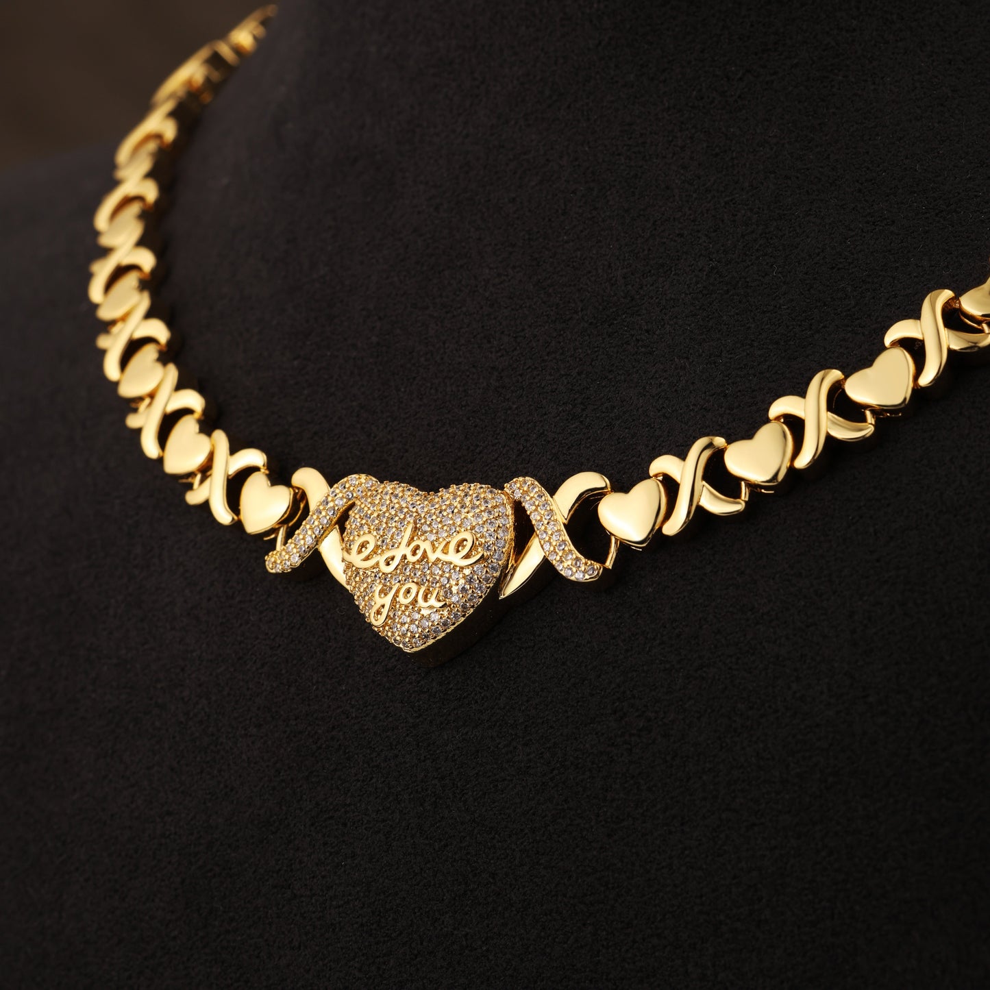 Engraved Heart Pendant Necklace with XO Chain Links