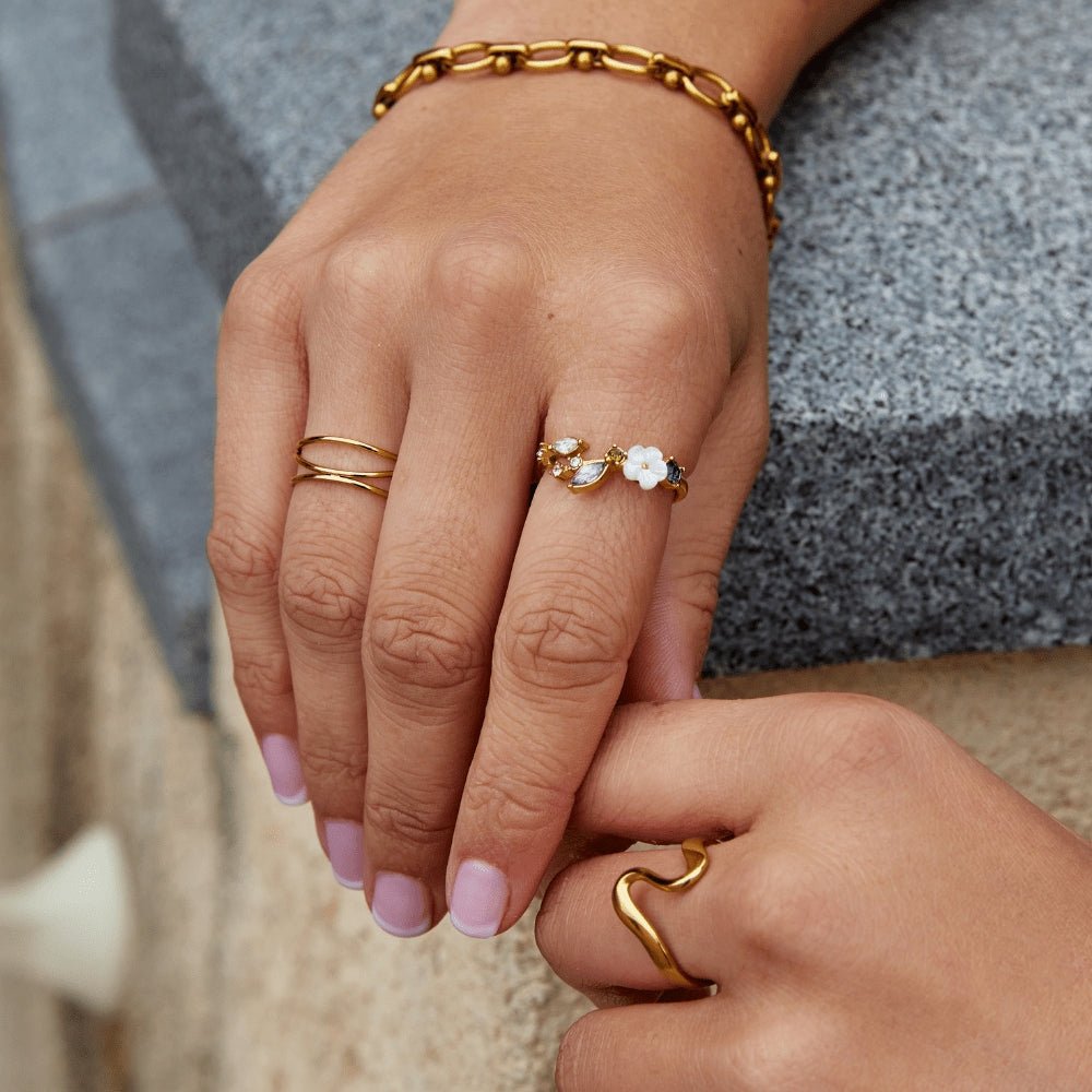 Lumière Bloom Ring